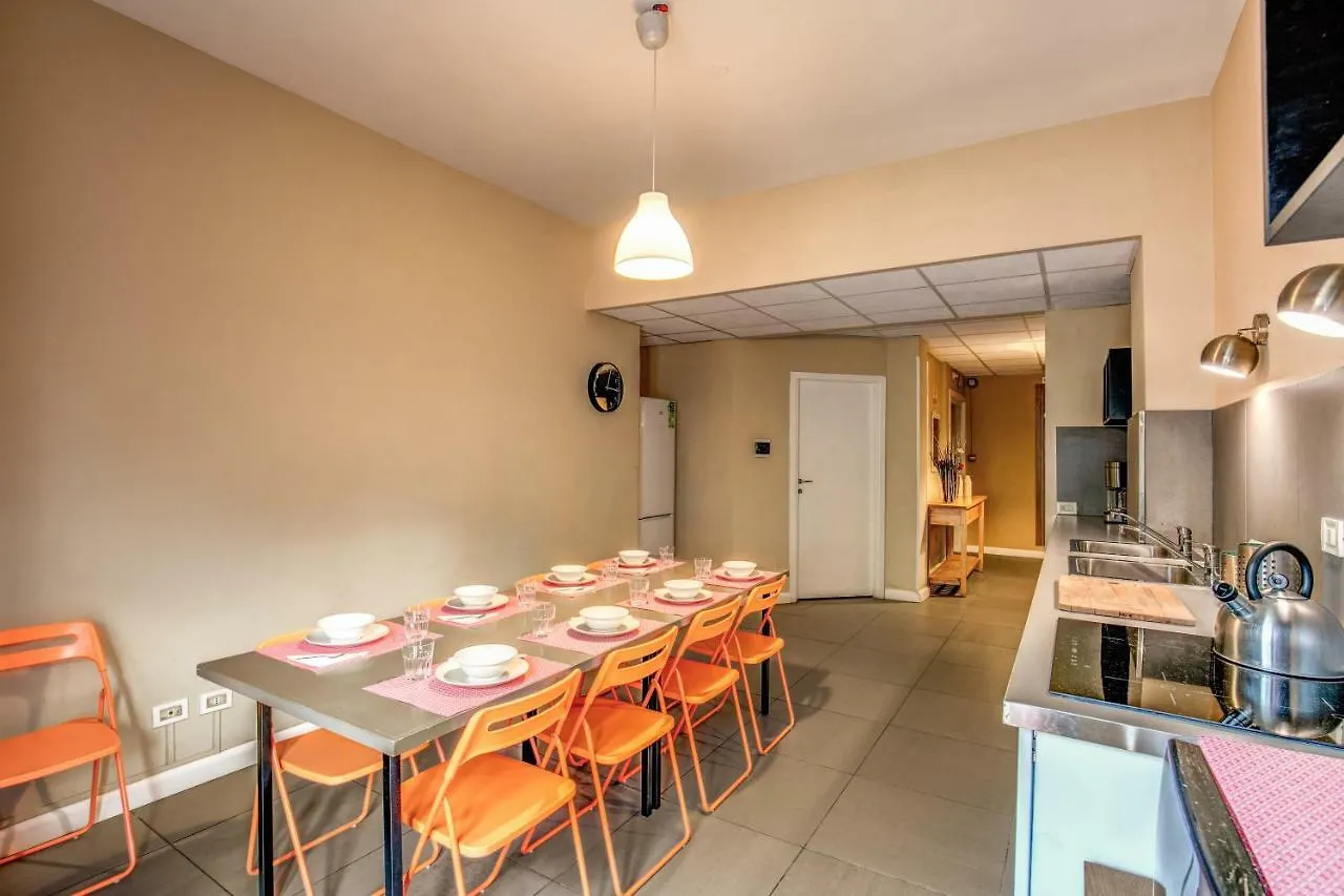 Tuscolano 6 Bedroom 6 Bathroom Apartment Rome Italy