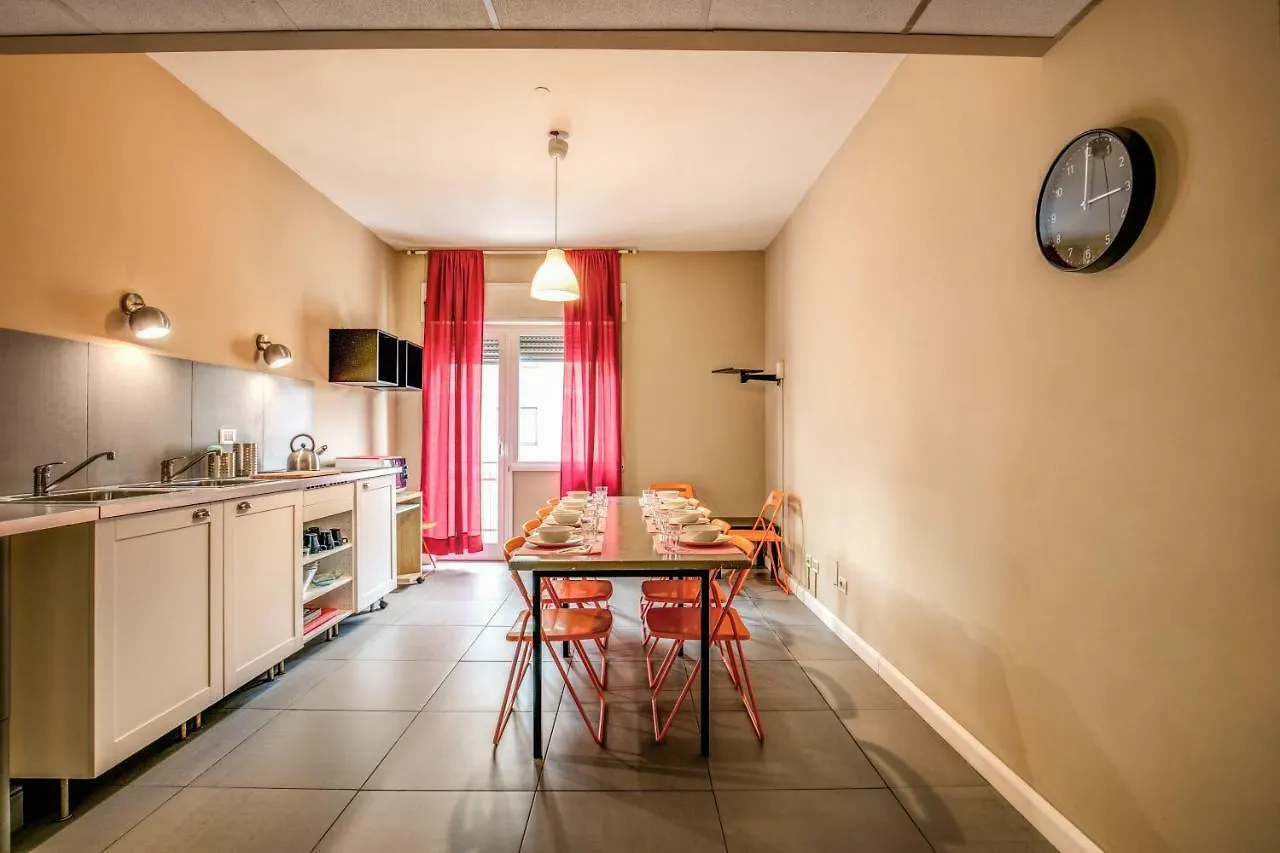 Tuscolano 6 Bedroom 6 Bathroom Apartment Rome Italy