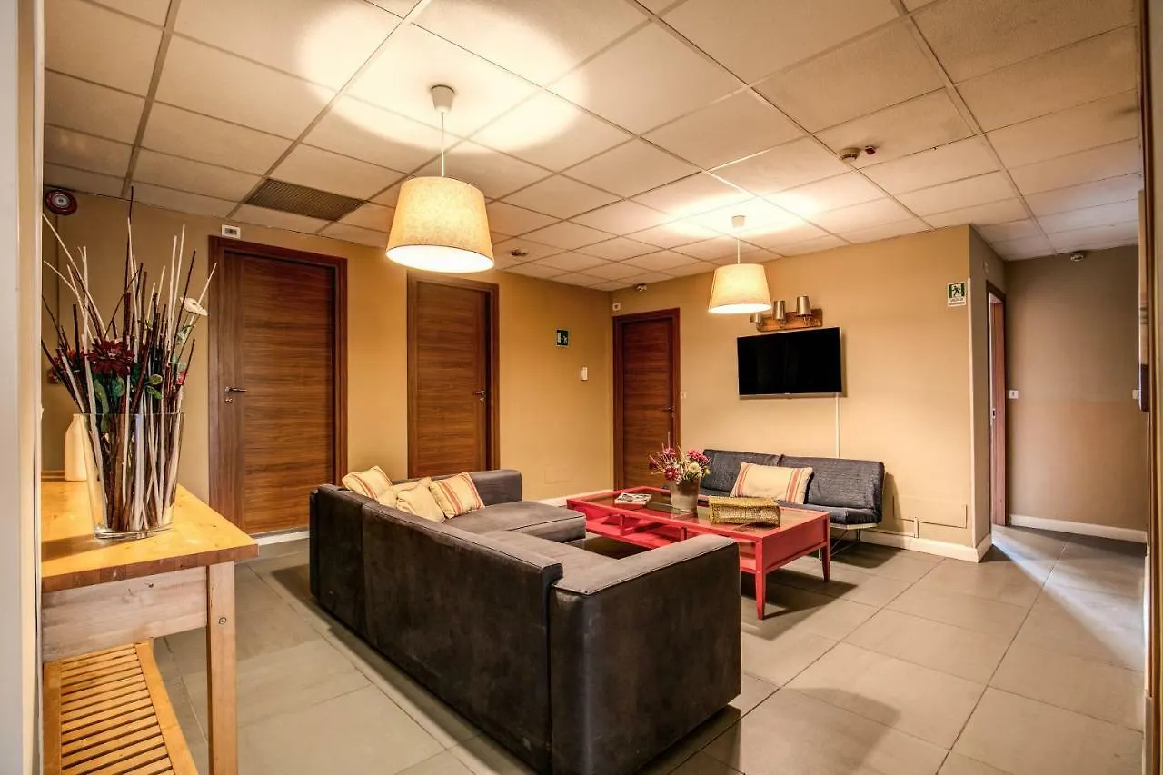 Tuscolano 6 Bedroom 6 Bathroom Apartment Rome