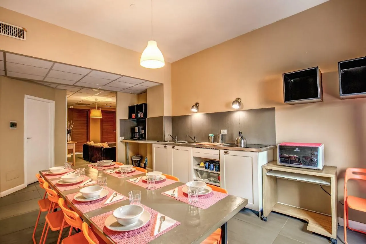 Tuscolano 6 Bedroom 6 Bathroom Apartment Rome