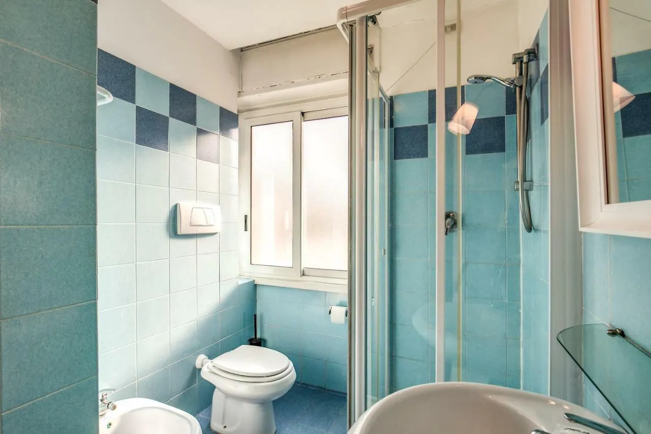 Tuscolano 6 Bedroom 6 Bathroom Apartment Rome